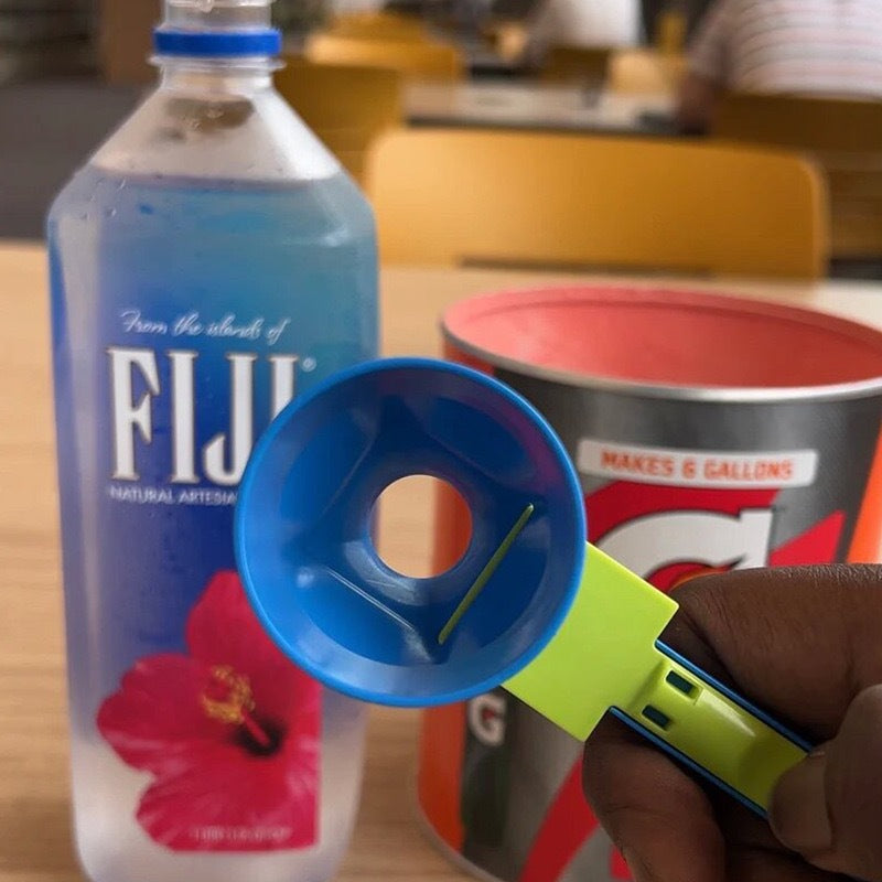 New Mess Free Measuring Funnel Creative protein powder sliding spoon egg yolk separation funnel